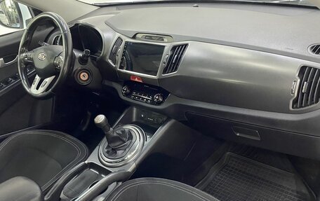 KIA Sportage III, 2011 год, 1 299 000 рублей, 11 фотография