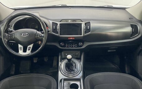 KIA Sportage III, 2011 год, 1 299 000 рублей, 10 фотография