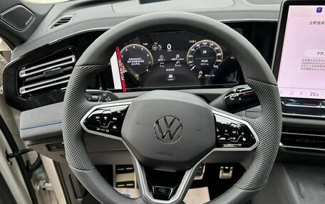Volkswagen Tiguan, 2026 год, 4 750 000 рублей, 13 фотография