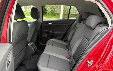 Volkswagen Golf VIII, 2022 год, 3 062 000 рублей, 8 фотография