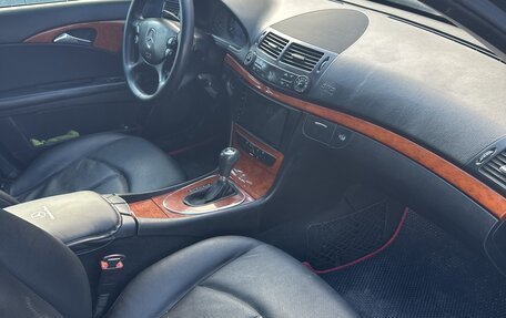 Mercedes-Benz E-Класс, 2007 год, 750 000 рублей, 5 фотография