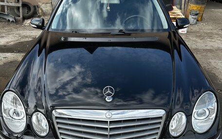 Mercedes-Benz E-Класс, 2007 год, 750 000 рублей, 3 фотография