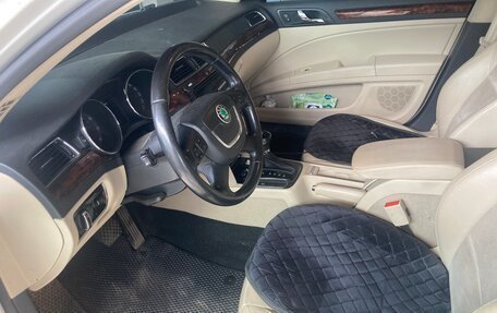 Skoda Superb III рестайлинг, 2012 год, 925 000 рублей, 18 фотография
