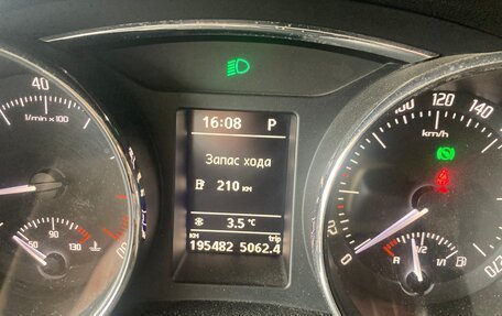 Skoda Superb III рестайлинг, 2012 год, 925 000 рублей, 17 фотография