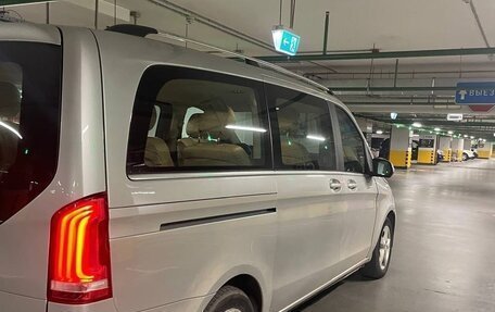 Mercedes-Benz V-Класс, 2015 год, 3 500 000 рублей, 4 фотография