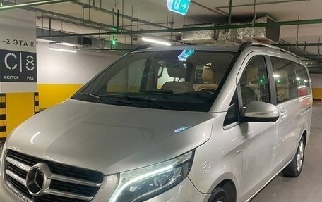 Mercedes-Benz V-Класс, 2015 год, 3 500 000 рублей, 9 фотография