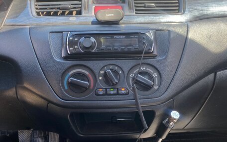 Mitsubishi Lancer IX, 2004 год, 300 000 рублей, 7 фотография