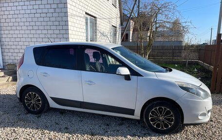 Renault Scenic III, 2010 год, 690 000 рублей, 4 фотография