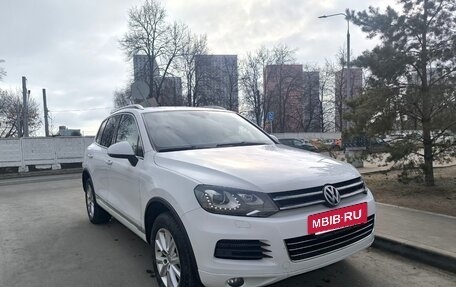 Volkswagen Touareg III, 2014 год, 2 350 000 рублей, 2 фотография