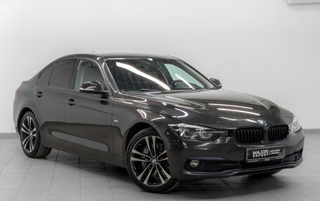 BMW 3 серия, 2018 год, 2 990 000 рублей, 3 фотография