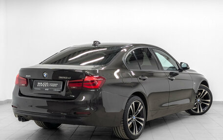 BMW 3 серия, 2018 год, 2 990 000 рублей, 5 фотография