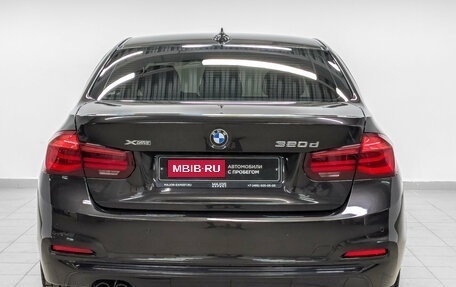 BMW 3 серия, 2018 год, 2 990 000 рублей, 6 фотография