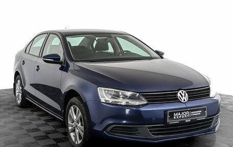 Volkswagen Jetta VI, 2011 год, 995 000 рублей, 3 фотография