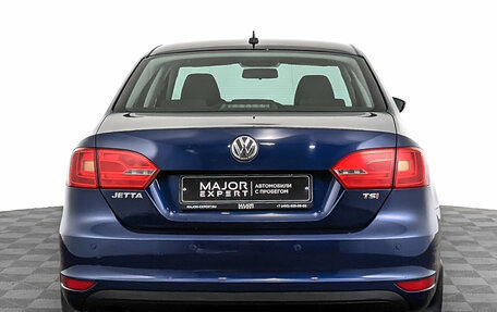 Volkswagen Jetta VI, 2011 год, 995 000 рублей, 6 фотография