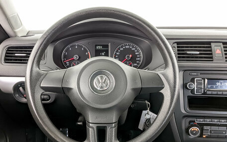 Volkswagen Jetta VI, 2011 год, 995 000 рублей, 21 фотография