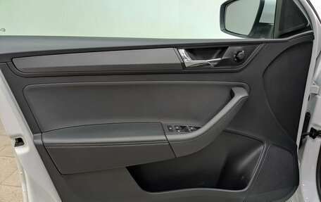 Skoda Rapid II, 2021 год, 1 200 000 рублей, 19 фотография
