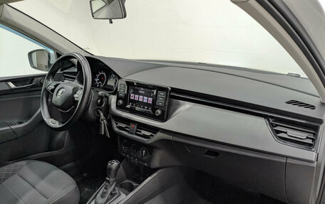 Skoda Rapid II, 2021 год, 1 200 000 рублей, 13 фотография