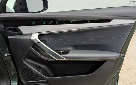 Geely Atlas, 2024 год, 2 890 000 рублей, 19 фотография