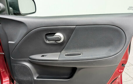 Nissan Note II рестайлинг, 2012 год, 800 000 рублей, 23 фотография