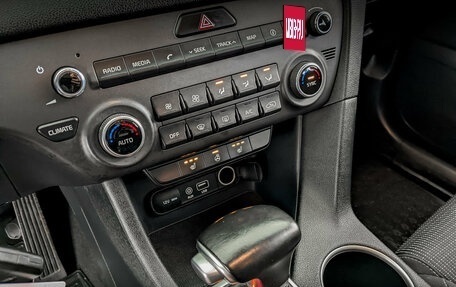 KIA Sportage IV рестайлинг, 2017 год, 1 999 000 рублей, 27 фотография