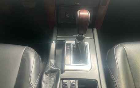 Toyota Land Cruiser Prado 150 рестайлинг 2, 2016 год, 3 670 000 рублей, 16 фотография