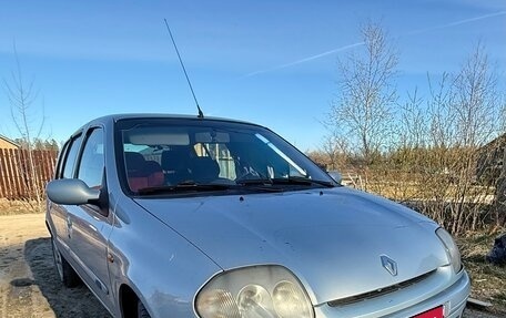 Renault Clio III, 2001 год, 200 000 рублей, 1 фотография