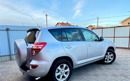 Toyota RAV4, 2011 год, 1 580 000 рублей, 12 фотография