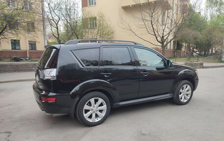 Mitsubishi Outlander III рестайлинг 3, 2011 год, 1 250 000 рублей, 4 фотография