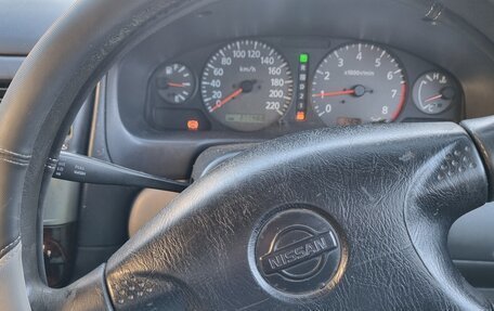 Nissan Sunny N16, 2000 год, 207 000 рублей, 4 фотография