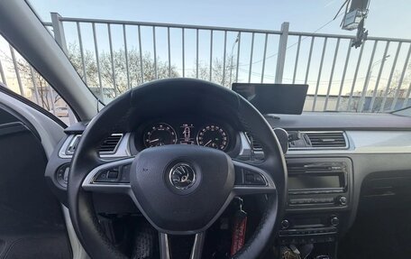 Skoda Rapid I, 2015 год, 1 400 000 рублей, 8 фотография
