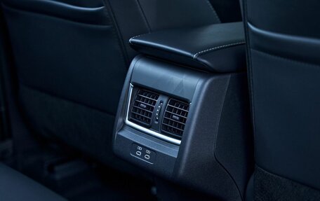 Toyota Camry, 2025 год, 4 549 900 рублей, 8 фотография