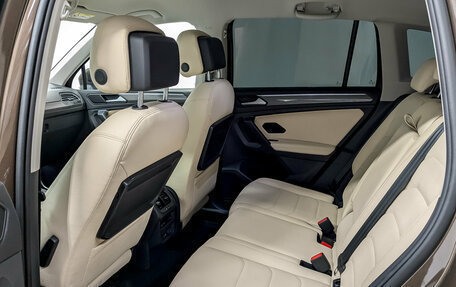 Volkswagen Tiguan II, 2018 год, 2 650 000 рублей, 12 фотография