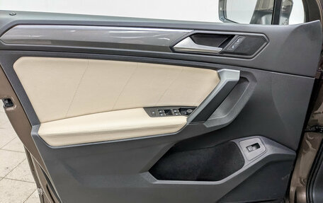 Volkswagen Tiguan II, 2018 год, 2 650 000 рублей, 19 фотография