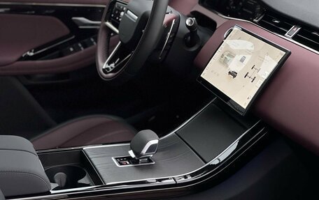 Land Rover Range Rover Evoque II, 2025 год, 5 690 000 рублей, 25 фотография