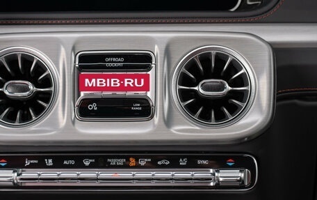 Mercedes-Benz G-Класс AMG, 2026 год, 32 750 000 рублей, 23 фотография