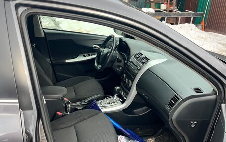 Toyota Corolla, 2011 год, 820 000 рублей, 6 фотография