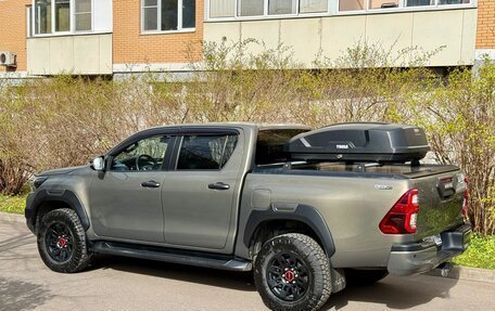 Toyota Hilux VIII, 2021 год, 6 500 000 рублей, 6 фотография