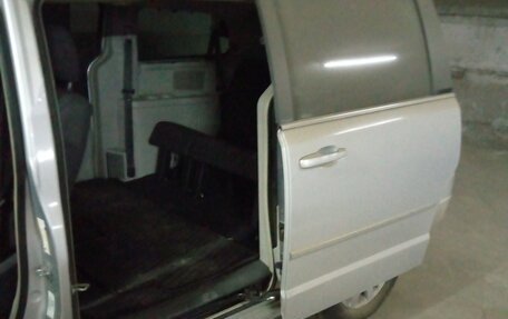 Chrysler Voyager IV, 2008 год, 1 200 000 рублей, 7 фотография