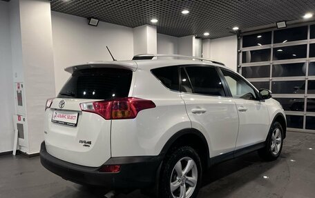 Toyota RAV4, 2013 год, 1 730 000 рублей, 3 фотография