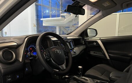 Toyota RAV4, 2013 год, 1 730 000 рублей, 20 фотография