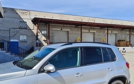 Volkswagen Tiguan I, 2010 год, 1 100 000 рублей, 2 фотография