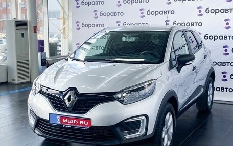 Renault Kaptur I рестайлинг, 2019 год, 1 660 000 рублей, 1 фотография