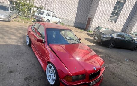 BMW 3 серия, 1992 год, 900 000 рублей, 6 фотография