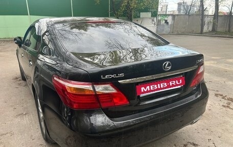 Lexus LS IV, 2011 год, 1 800 000 рублей, 3 фотография