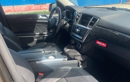Mercedes-Benz GL-Класс, 2014 год, 2 800 000 рублей, 3 фотография
