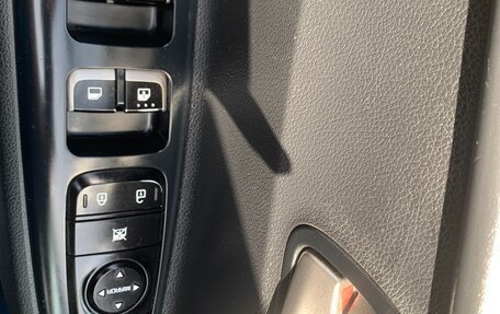 KIA Rio IV, 2018 год, 1 300 000 рублей, 11 фотография