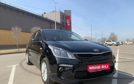 KIA Rio IV, 2018 год, 1 300 000 рублей, 2 фотография