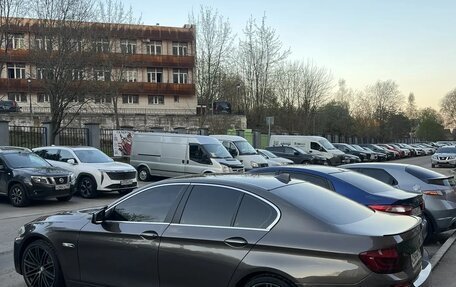 BMW 5 серия, 2013 год, 1 900 000 рублей, 10 фотография