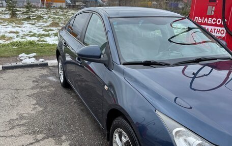 Chevrolet Cruze II, 2011 год, 549 000 рублей, 4 фотография