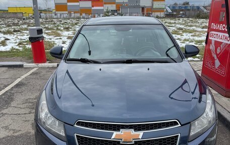 Chevrolet Cruze II, 2011 год, 549 000 рублей, 2 фотография